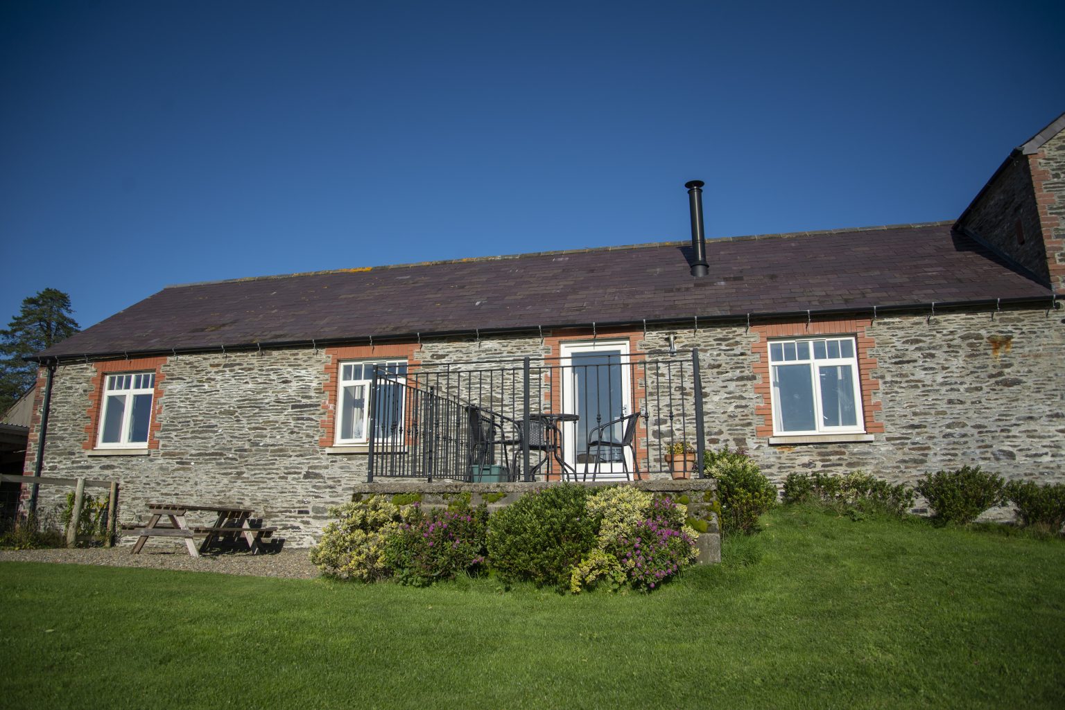 Easy access Pembrokeshire holiday cottages Capel Colman Cottages
